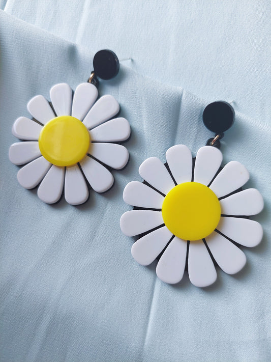 Daisy Delight Earrings