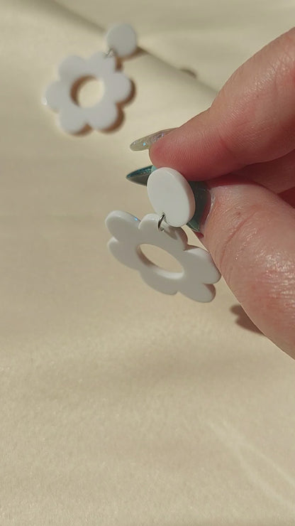 60s Flower Power Earrings